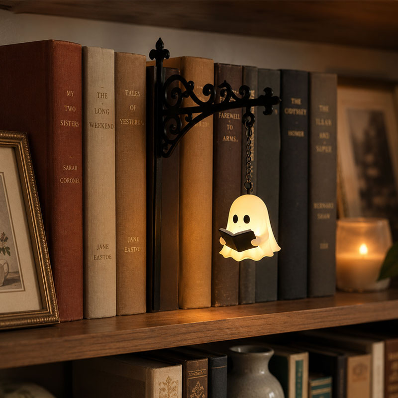 📚Elevate Your Bookshelf with Vintage Charm! 📚✨