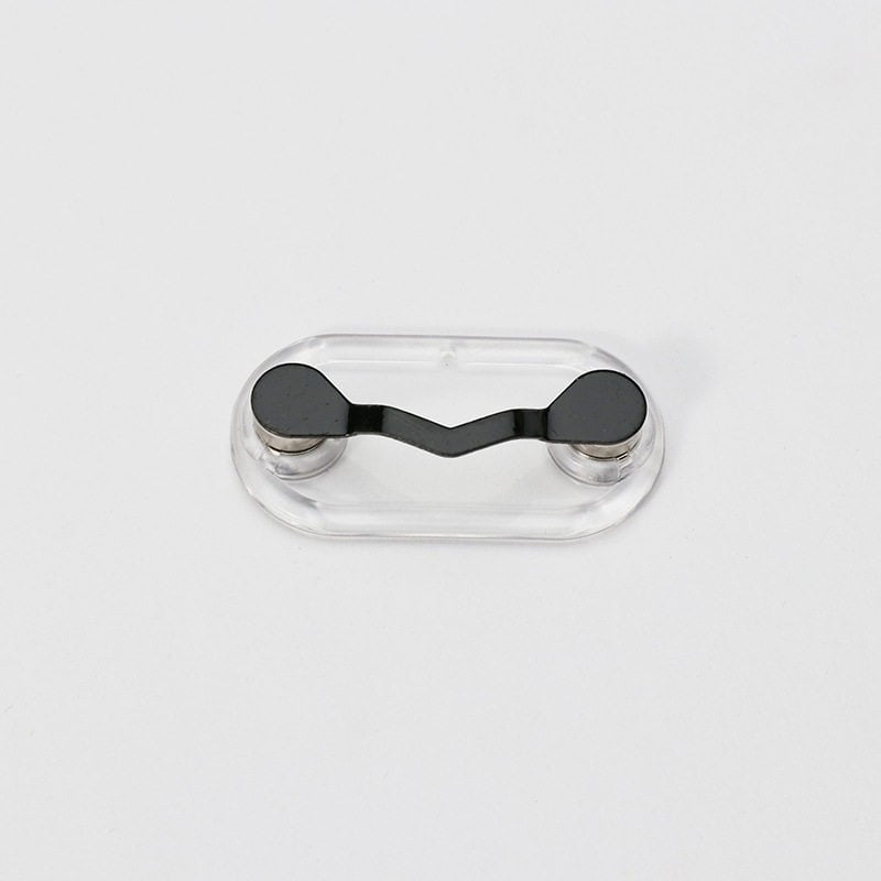🧲 Ultimate Magnetic Eyeglass Holder: Non-Slip Secure Clip & Clothing Guard! 👓